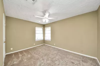 10117 Dulcimer Street, Houston, TX 77051 - Photo 33