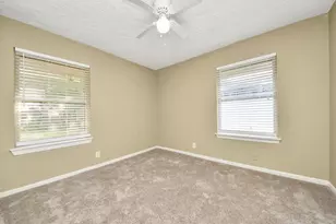 10117 Dulcimer St, Houston, TX 77051 - Photo 29