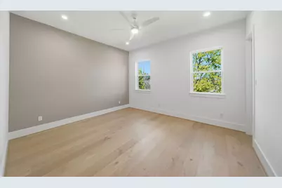 404 E 28th Street, Houston, TX 77008 - Photo 29