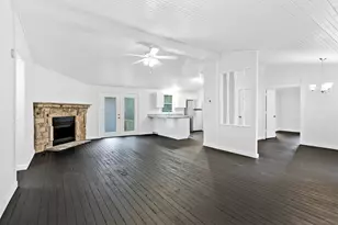 14447 W Lee Shore Dr, Willis, TX 77318 - Photo 3