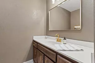 2714 Hughann St, Port Neches, TX 77651 - Photo 21