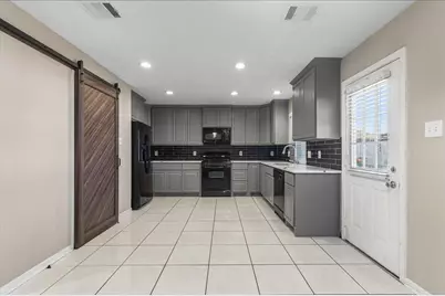 16218 Bunker Ridge Road, Houston, TX 77053 - Photo 13