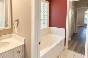 105 Mulberry Cir, Livingston, TX 77351 - Photo 21