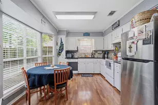 3007 Brook Dr, Huntsville, TX 77340 - Photo 11