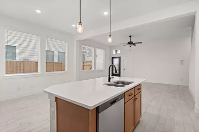 5258 Capricorn Way, Iowa Colony, TX 77583 - Photo 11