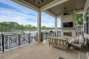 6859 Kingston Cove Ln, Willis, TX 77318 - Photo 3