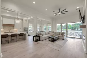 6859 Kingston Cove Ln, Willis, TX 77318 - Photo 9