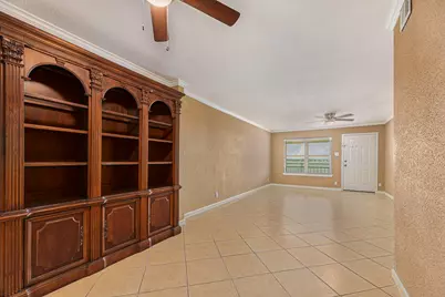 3535 Nasa Rd 1 Parkway #104, Seabrook, TX 77586 - Photo 15