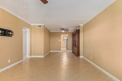 3535 Nasa Rd 1 Parkway #104, Seabrook, TX 77586 - Photo 7