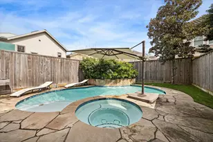 2405 Brun St, Houston, TX 77019 - Photo 3