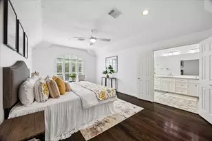 2405 Brun St, Houston, TX 77019 - Photo 11