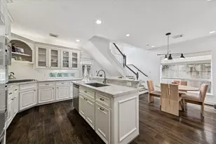 2405 Brun St, Houston, TX 77019 - Photo 7