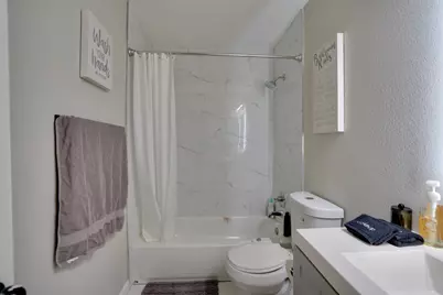 4010 Oak Terrace Court, Houston, TX 77082 - Photo 9