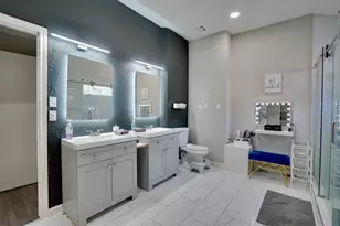 4010 Oak Terrace Ct, Houston, TX 77082 - Photo 11