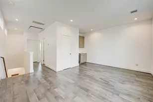 5839 Dolores St, Houston, TX 77057 - Photo 29