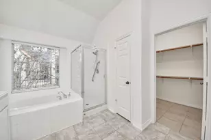 14214 Ayers Rock Rd, Sugar Land, TX 77498 - Photo 19