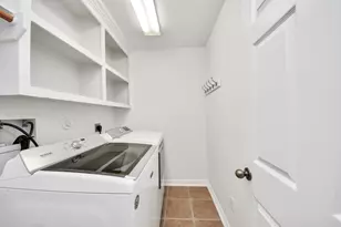 14214 Ayers Rock Rd, Sugar Land, TX 77498 - Photo 21