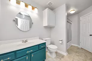 14214 Ayers Rock Rd, Sugar Land, TX 77498 - Photo 23