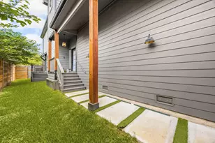731 E 40th St, Houston, TX 77022 - Photo 27