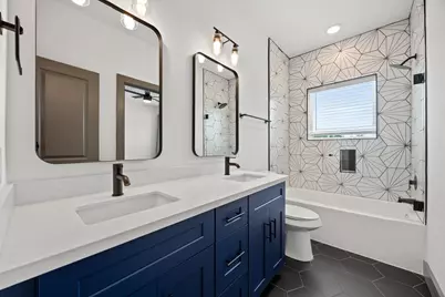 731 E 40th Street, Houston, TX 77022 - Photo 21