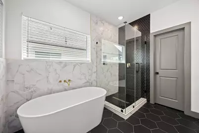 731 E 40th Street, Houston, TX 77022 - Photo 19