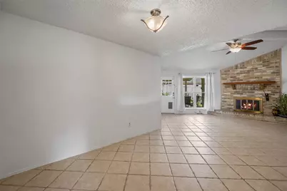 4243 Prairie Meadow Drive, Katy, TX 77449 - Photo 9