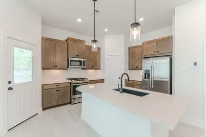 152 Red Cascade Trail, Willis, TX 77318 - Photo 17