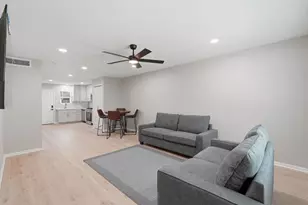 1919 20th St, Huntsville, TX 77340 - Photo 25