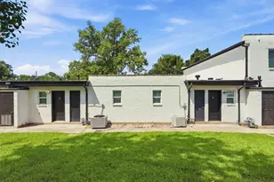 1919 20th St, Huntsville, TX 77340 - Photo 1