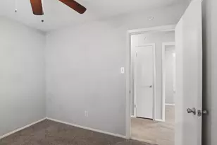 12614 Chiswick Rd, Houston, TX 77047 - Photo 29