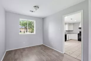 12614 Chiswick Rd, Houston, TX 77047 - Photo 17