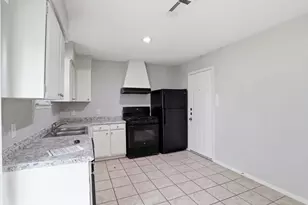 12614 Chiswick Rd, Houston, TX 77047 - Photo 15