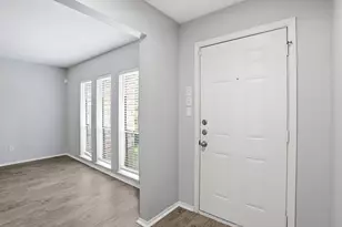 12614 Chiswick Rd, Houston, TX 77047 - Photo 9