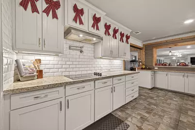 218 Beaumont Drive, Magnolia, TX 77354 - Photo 23