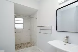 2703 Areba St, Houston, TX 77091 - Photo 29