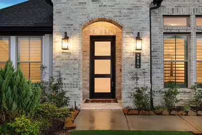 9819 Cobalt Cove, Willis, TX 77318 - Photo 3