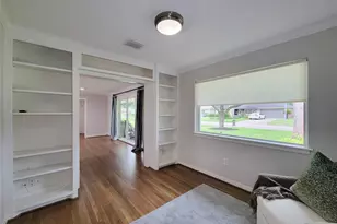 4326 Briarbend Dr, Houston, TX 77035 - Photo 19