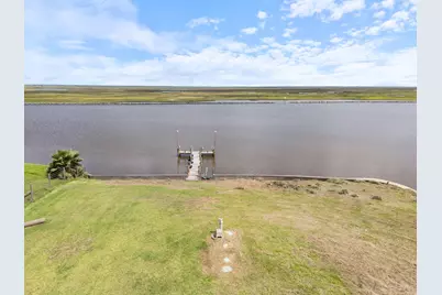 1001 County Road 230, Sargent, TX 77414 - Photo 11