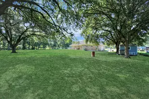 17102 N Bear Creek Dr, Houston, TX 77084 - Photo 9