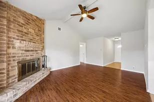 1605 Cypress Hollow St, Pearland, TX 77581 - Photo 7