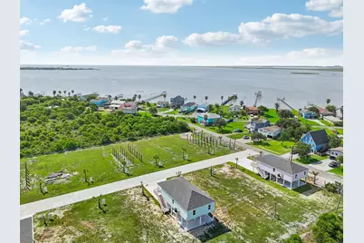 1339 Sapphire Palms Court, San Leon, TX 77539 - Photo 17