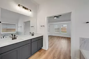 1815 Sleeping Hls Dr, Rosenberg, TX 77471 - Photo 15