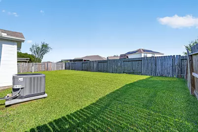 9104 Dolphin Circle, Texas City, TX 77591 - Photo 41