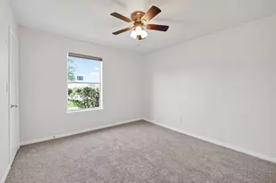 9104 Dolphin Cir, Texas City, TX 77591 - Photo 31