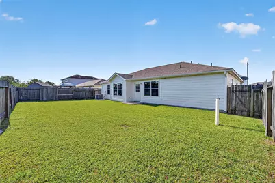 9104 Dolphin Circle, Texas City, TX 77591 - Photo 45