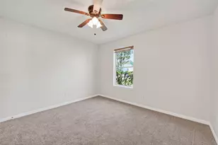 9104 Dolphin Cir, Texas City, TX 77591 - Photo 33