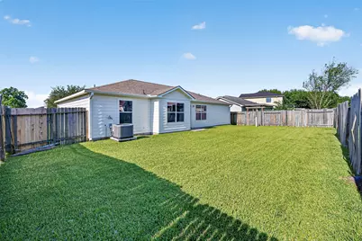 9104 Dolphin Circle, Texas City, TX 77591 - Photo 43