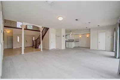 714 Sandpiper Drive, Sugar Land, TX 77478 - Photo 19