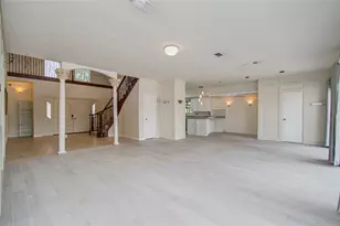 714 Sandpiper Dr, Sugar Land, TX 77478 - Photo 19