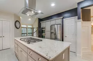 607 Lee Shore Ln, Houston, TX 77079 - Photo 3